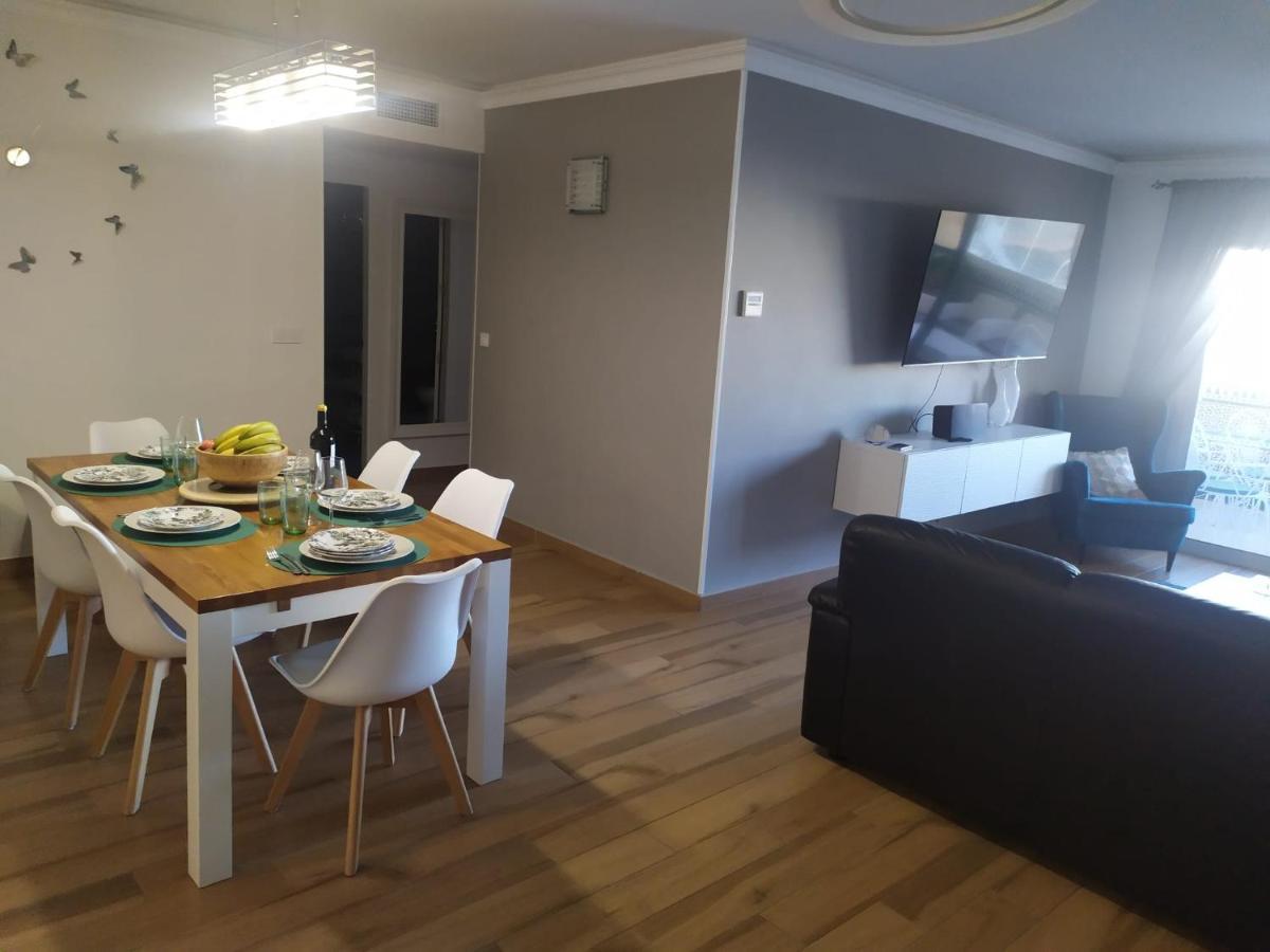 פואנגירולה Santa Julia 3 Dormitorios, Nuevo, Moderno מראה חיצוני תמונה