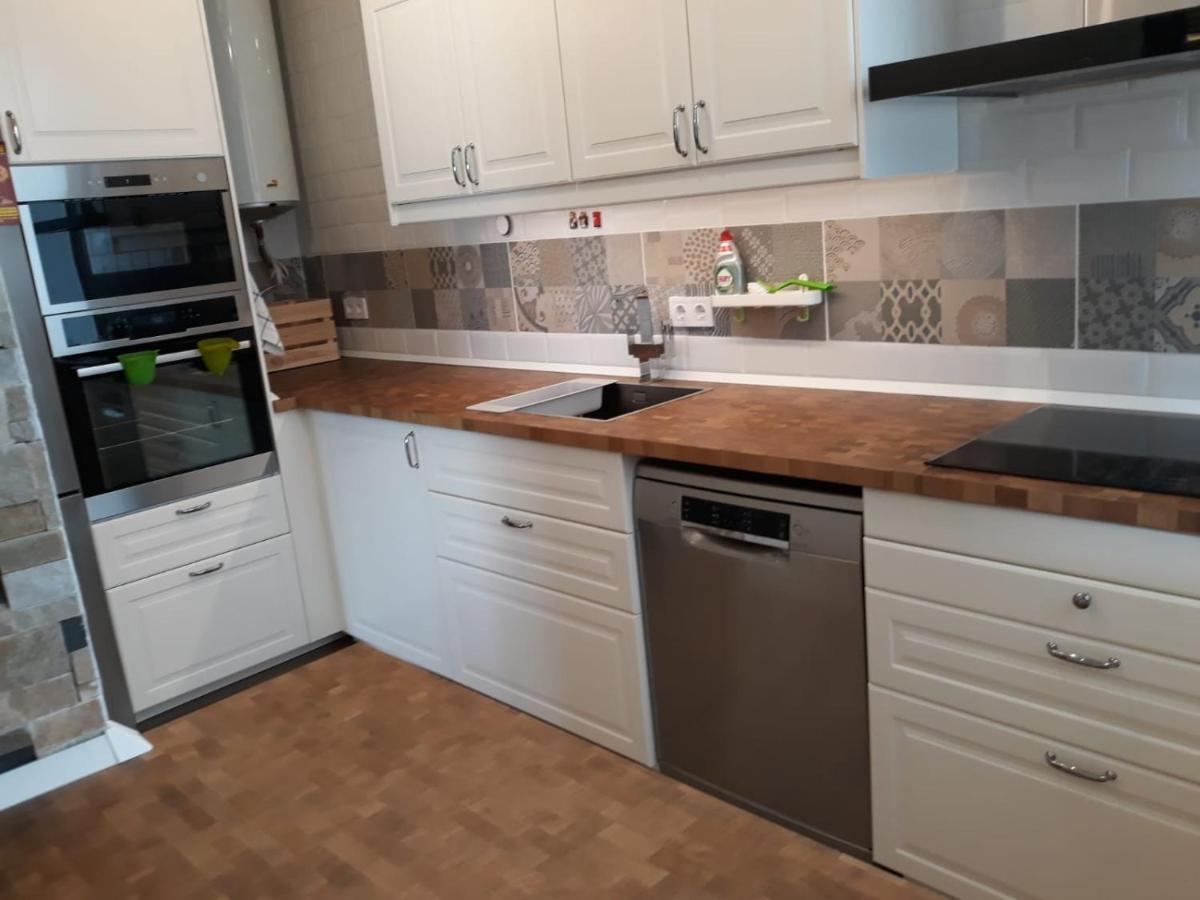פואנגירולה Santa Julia 3 Dormitorios, Nuevo, Moderno מראה חיצוני תמונה